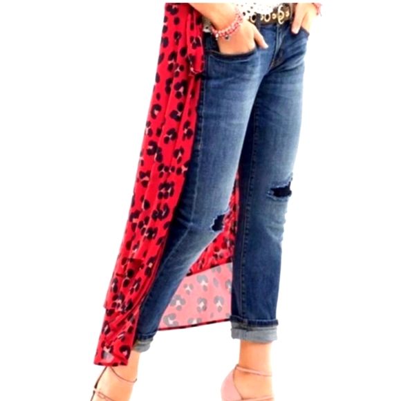 CAbi distressed jeans - Picture 2 of 10